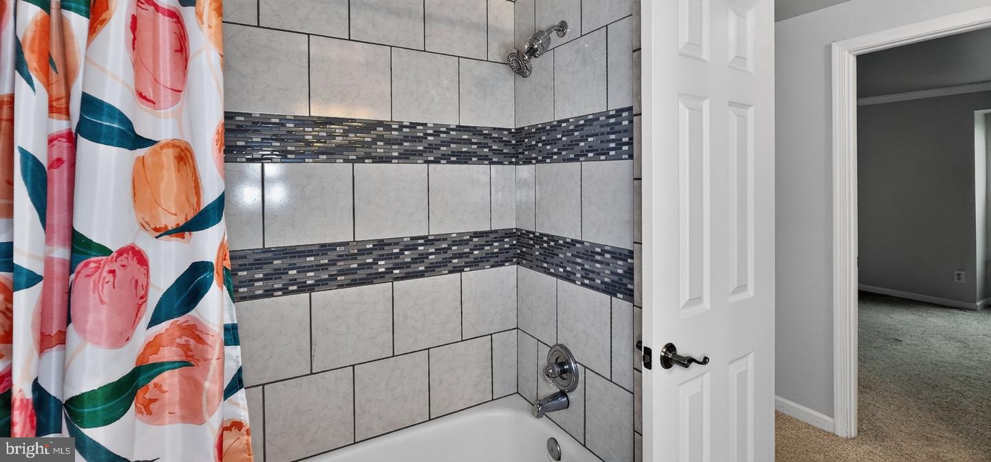 13012 Country Ridge Dr Property Photo 24