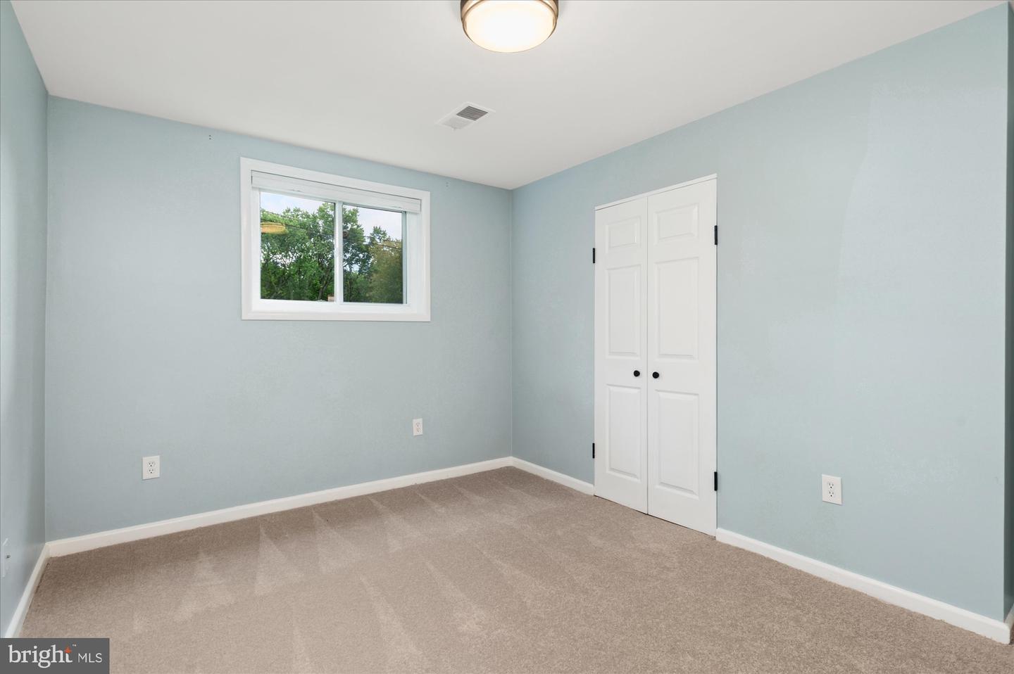9834 Cherry Tree Ln Property Photo 11