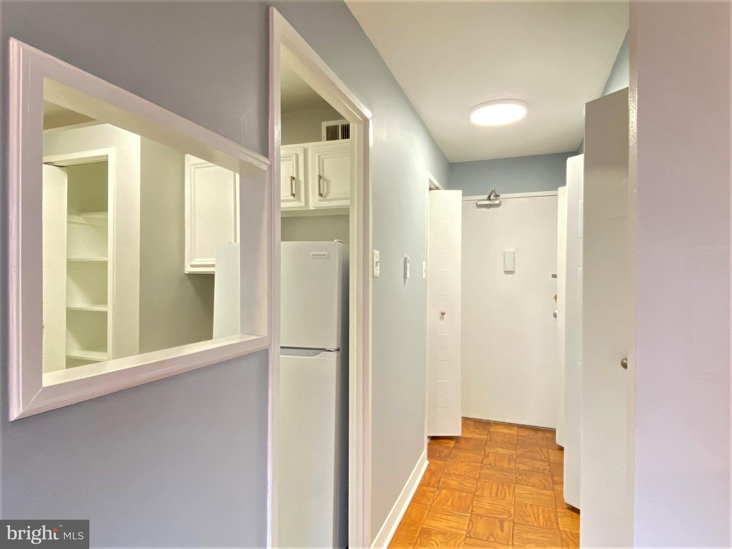 1900 Lyttonsville Rd #1103 Property Photo 8