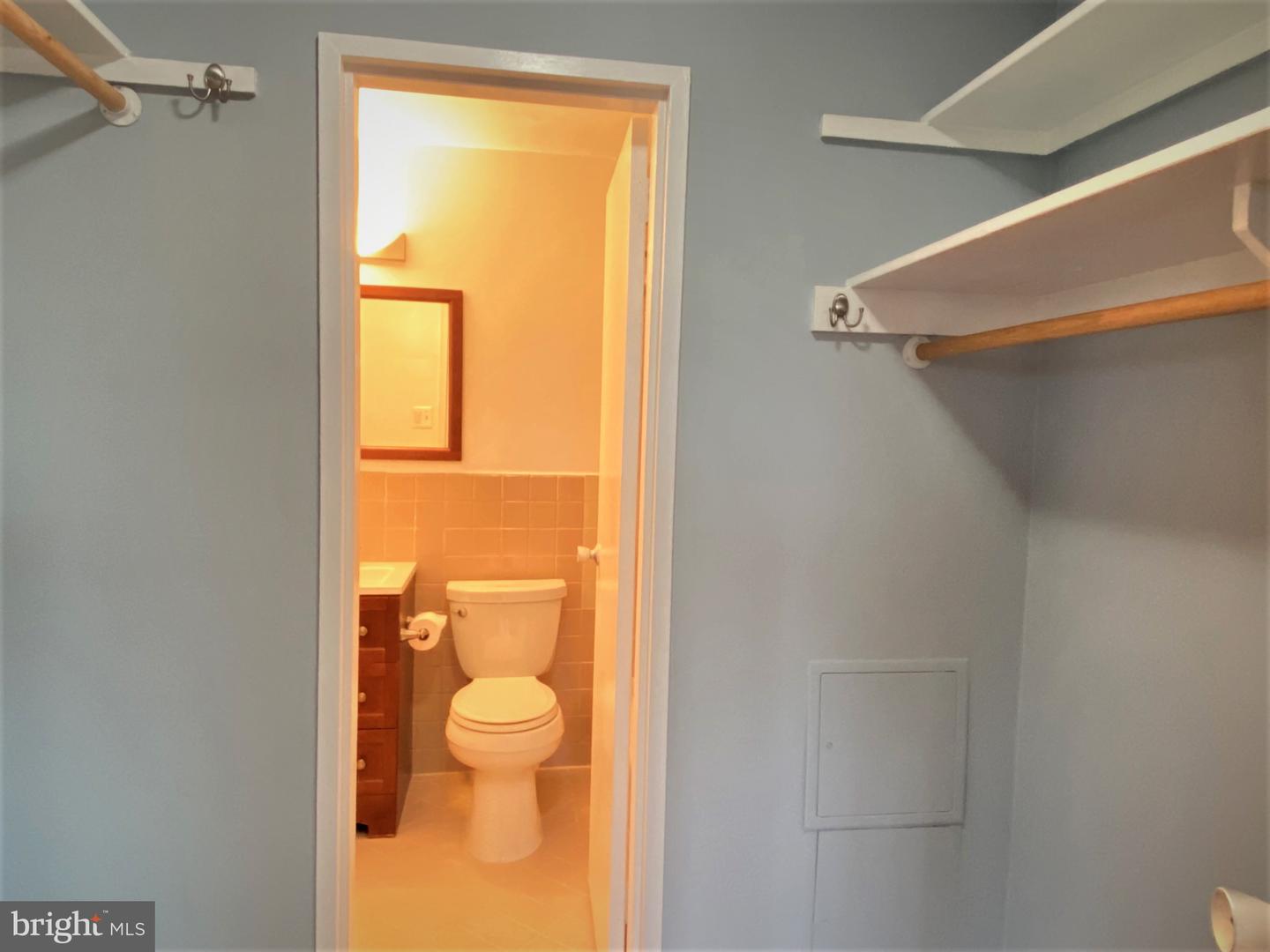 1900 Lyttonsville Rd #1103 Property Photo 17