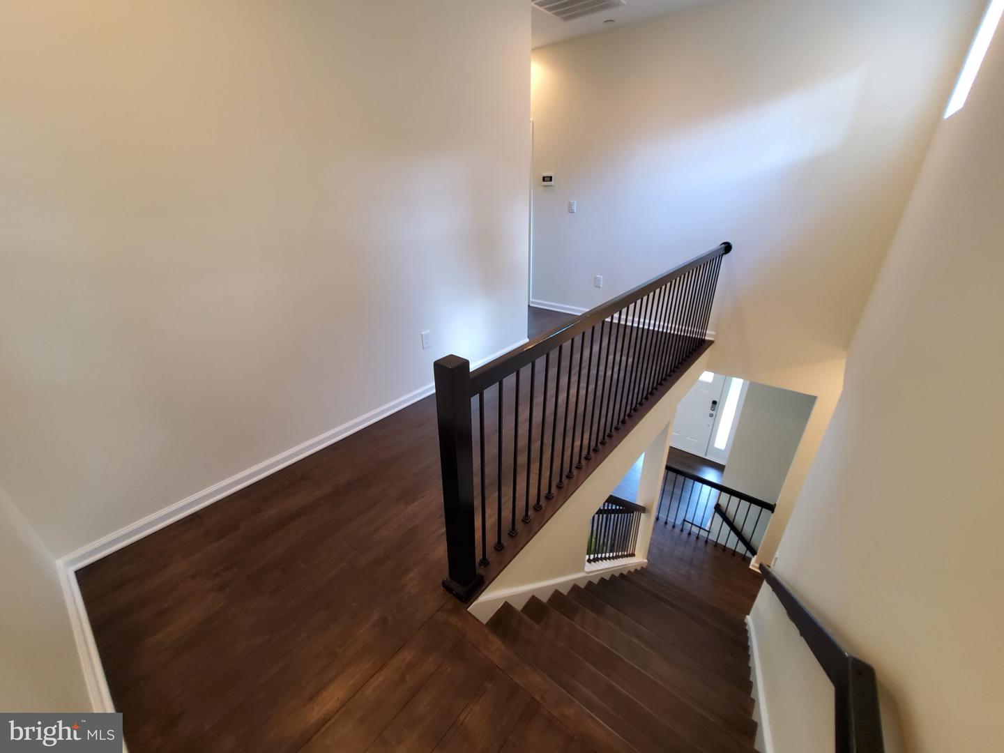 753 Beall Ave Property Photo 22