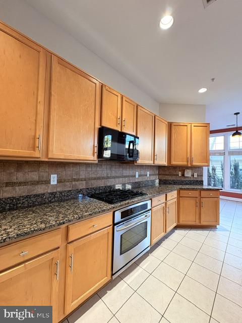 1115 Havencrest St Property Photo 10