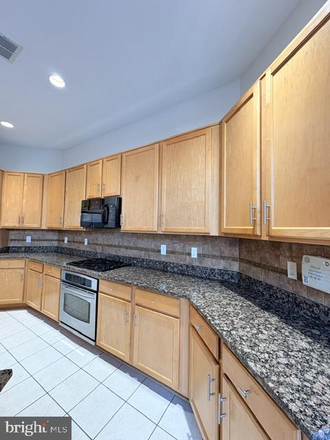 1115 Havencrest St Property Photo 12