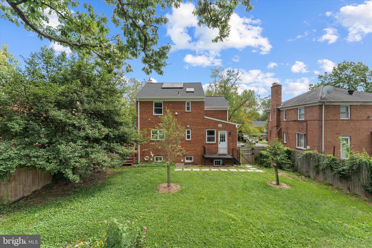 1208 Jackson Ave Property Photo 35