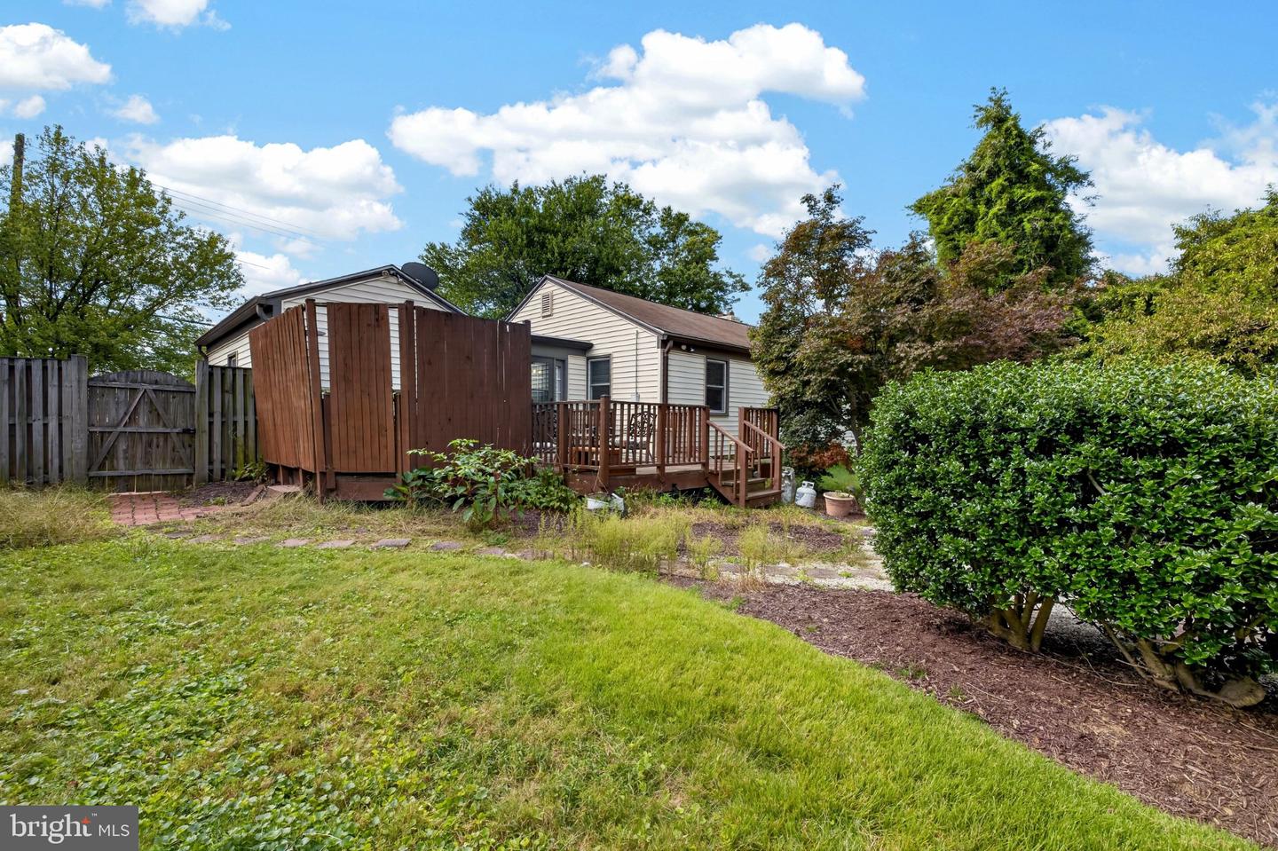 2326 Fairland Rd Property Photo 10