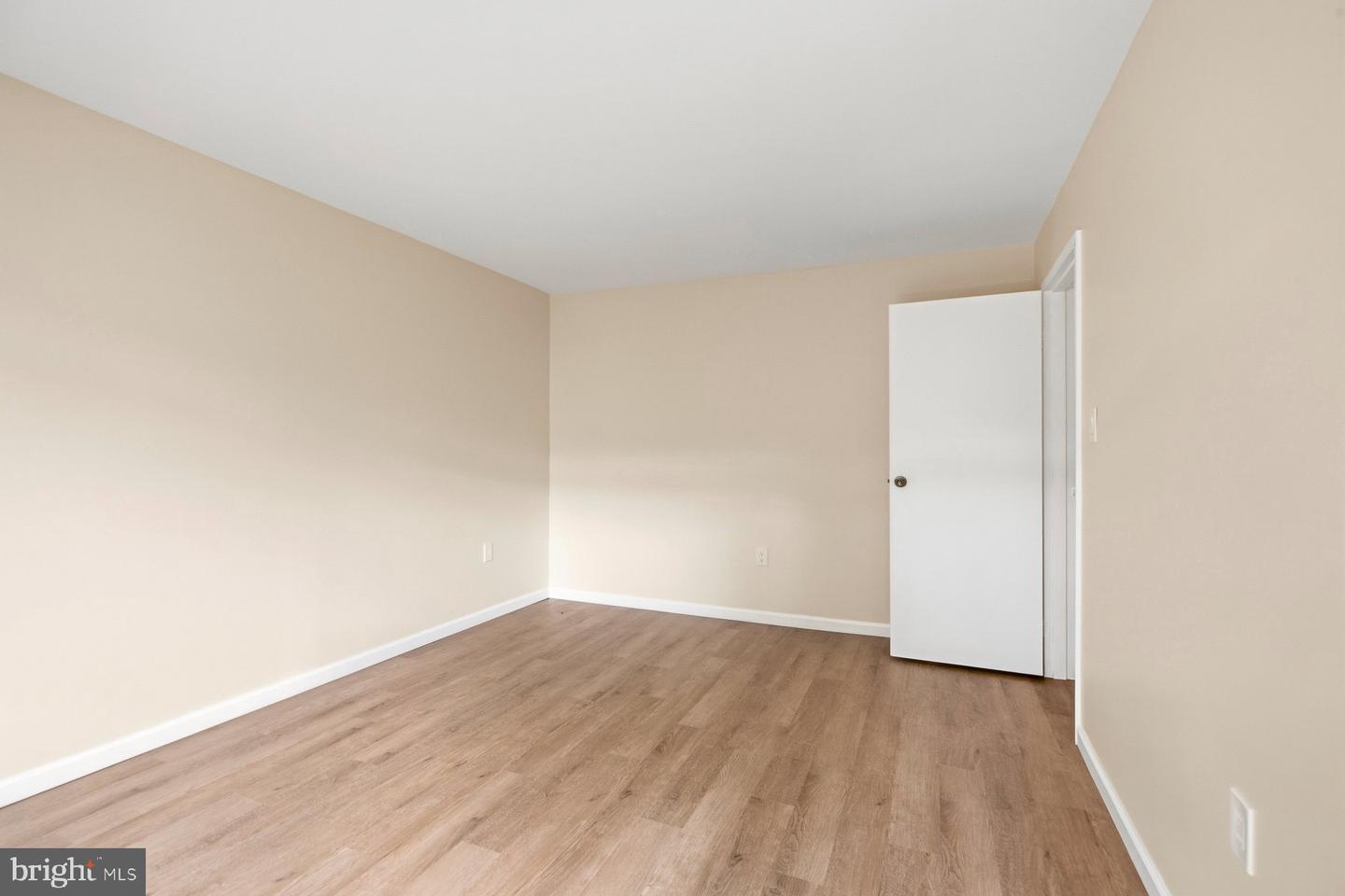 3932 Bel Pre Rd #3932-6 Property Photo 18