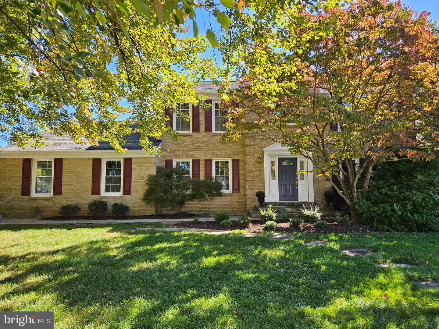 17208 MACDUFF AVE Property Photo 1