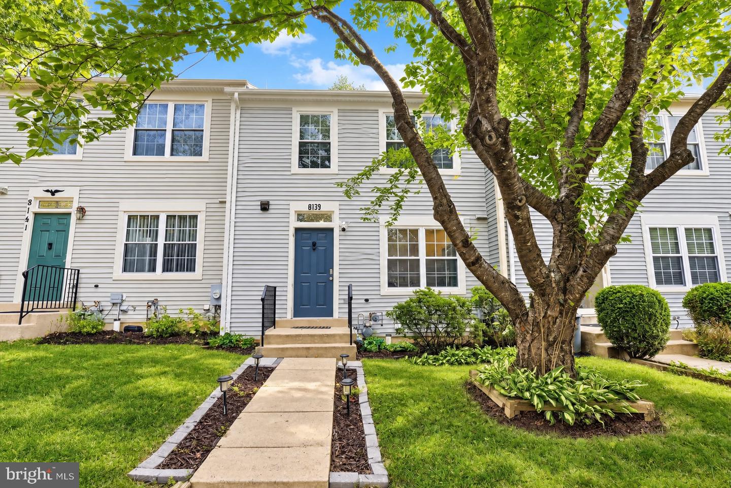 8139 HALLMARK PL Property Photo 1