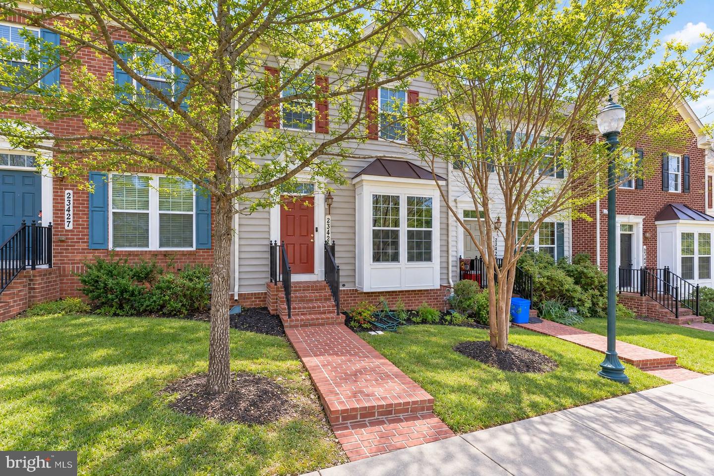 23425 FOREST HAVEN WAY Property Photo 1