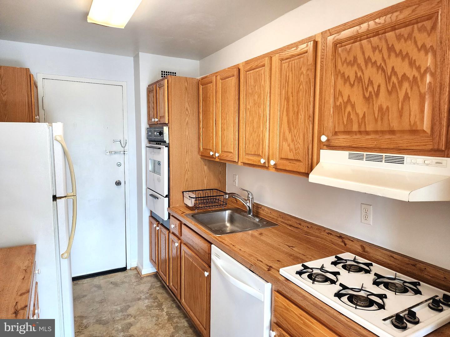 10500 Rockville Pike #515 Property Photo 4