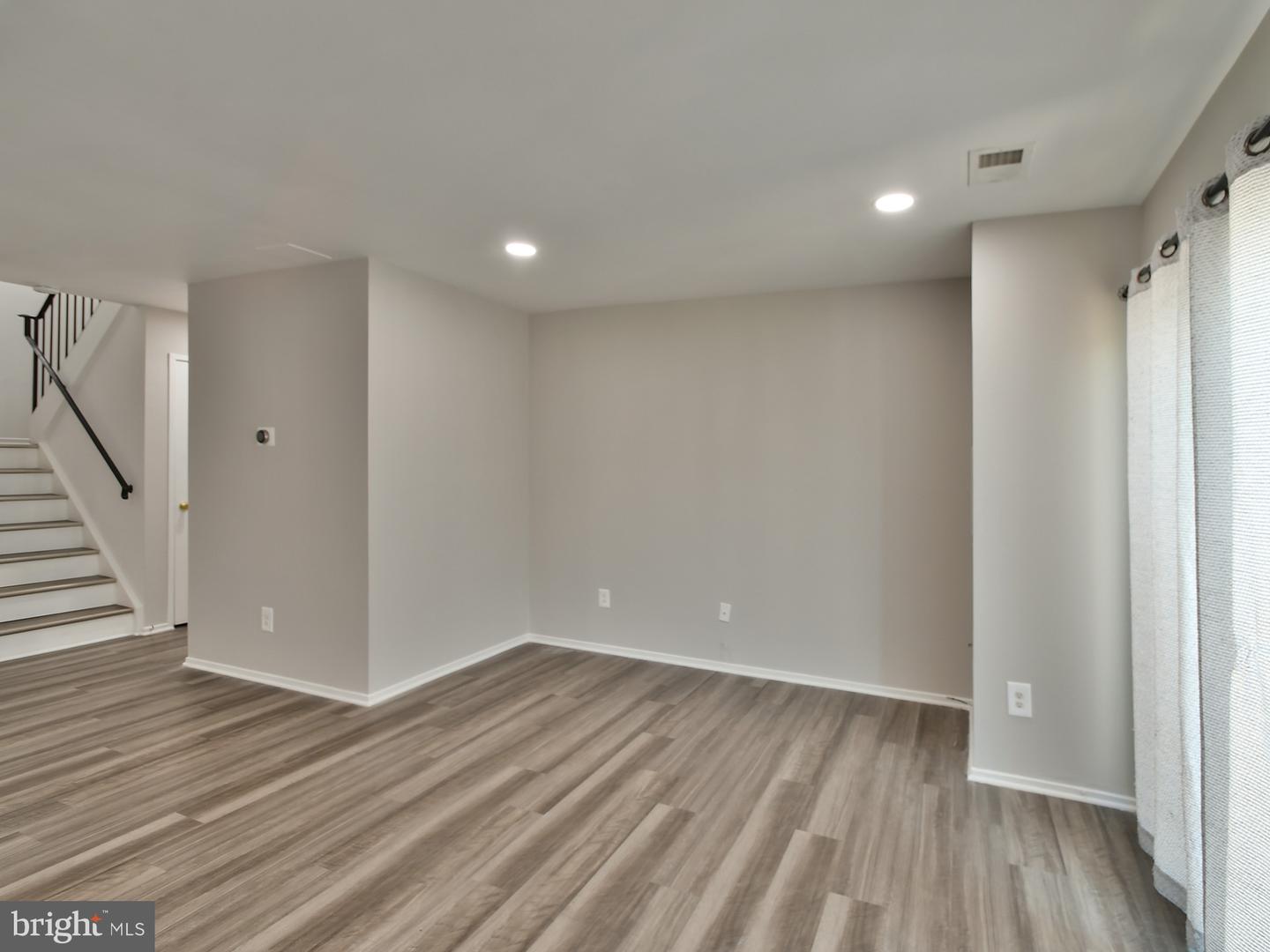 10216 RIDGELINE DR Property Photo 1