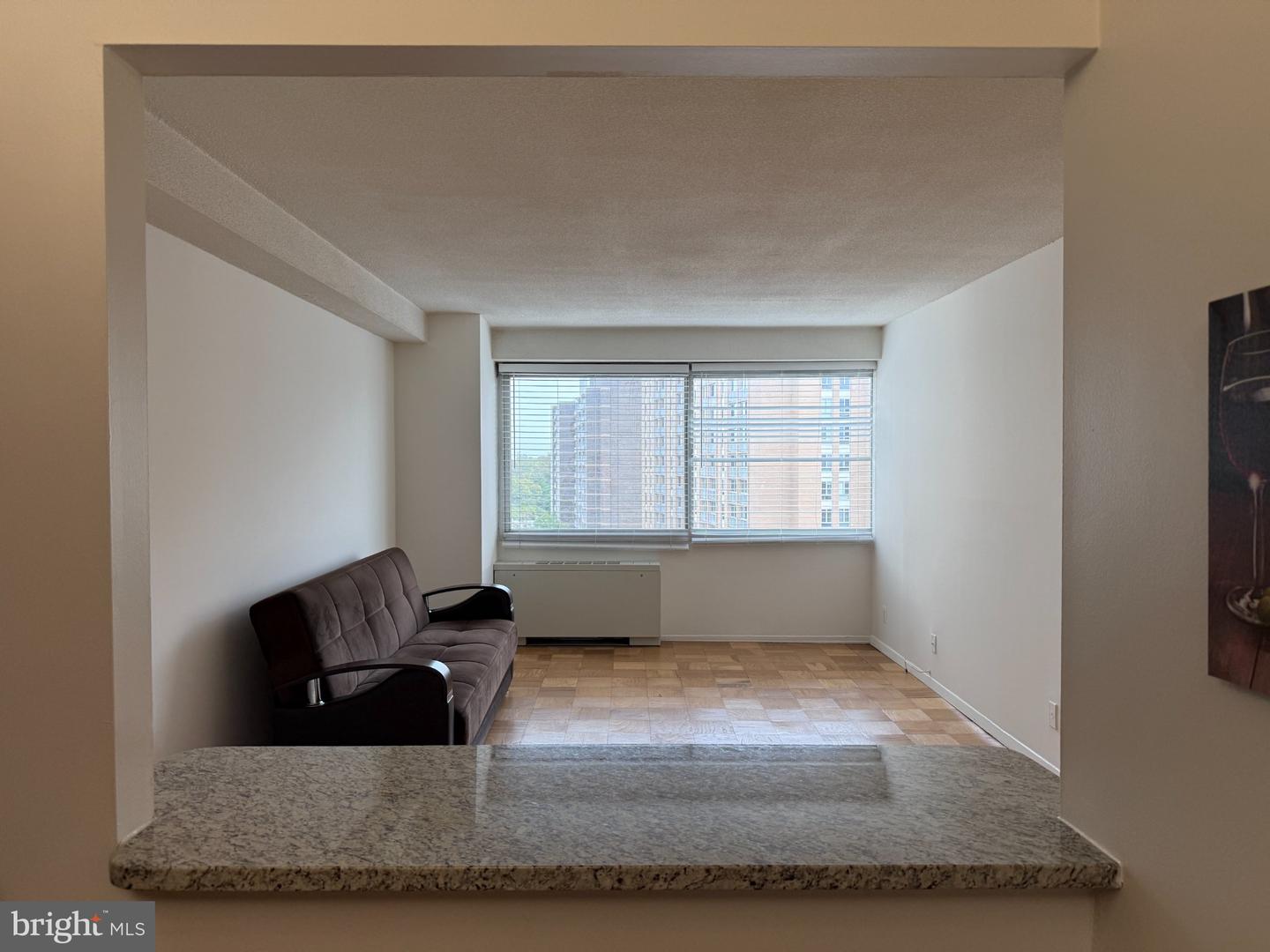4515 Willard Ave #2018s Property Photo 6