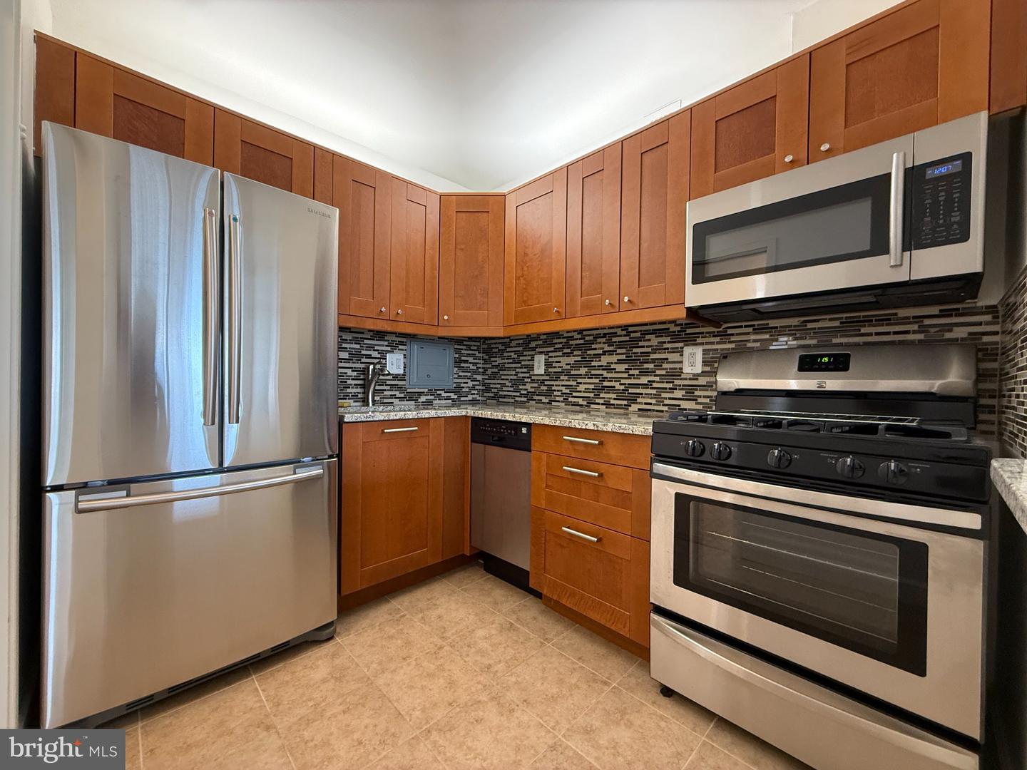 4515 Willard Ave #2018s Property Photo 7