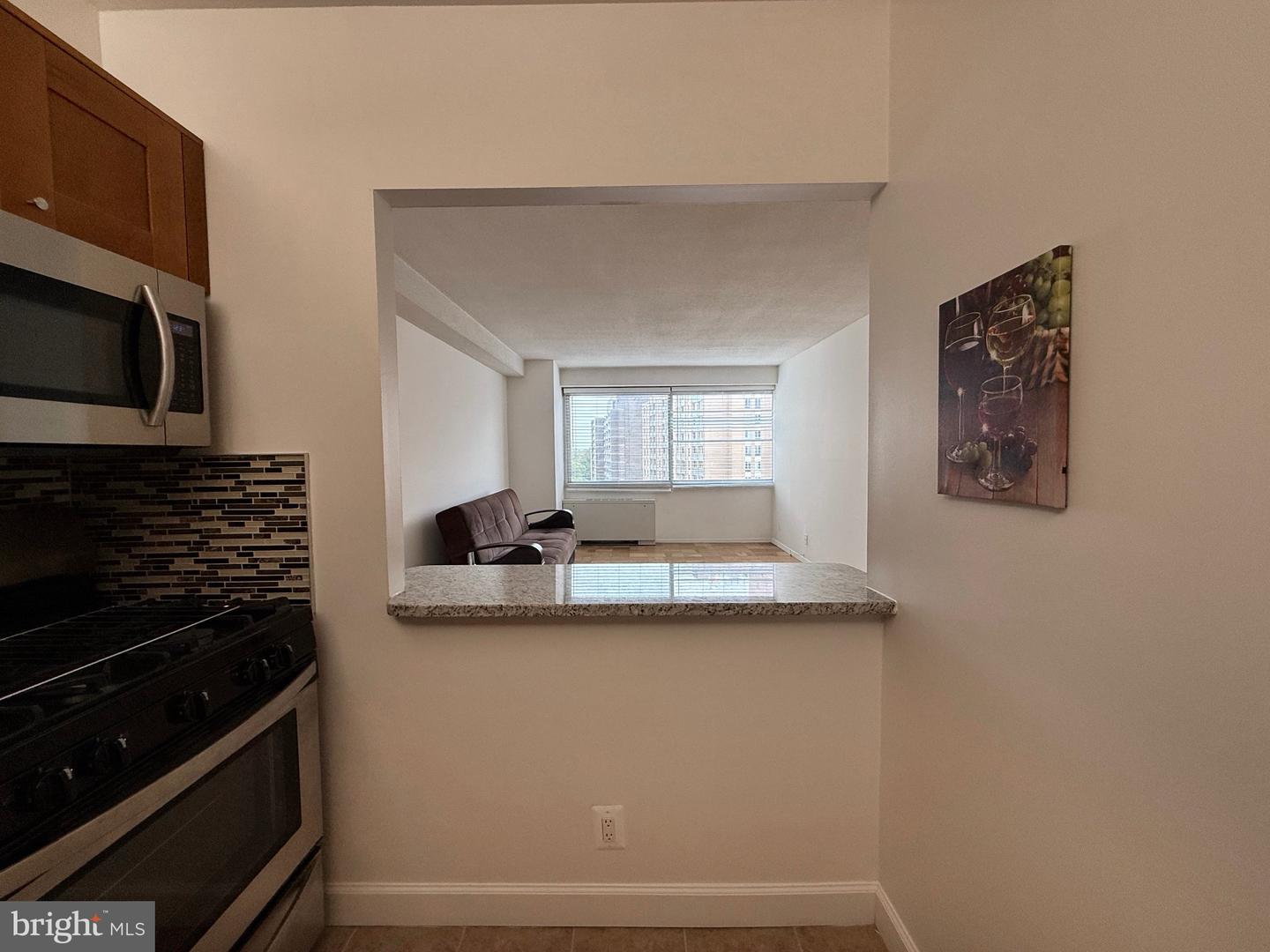 4515 Willard Ave #2018s Property Photo 9