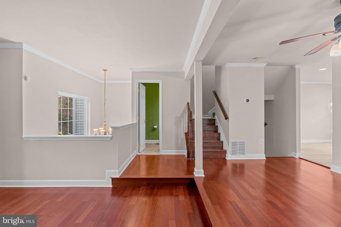 8107 Hallmark Pl E Property Photo 6