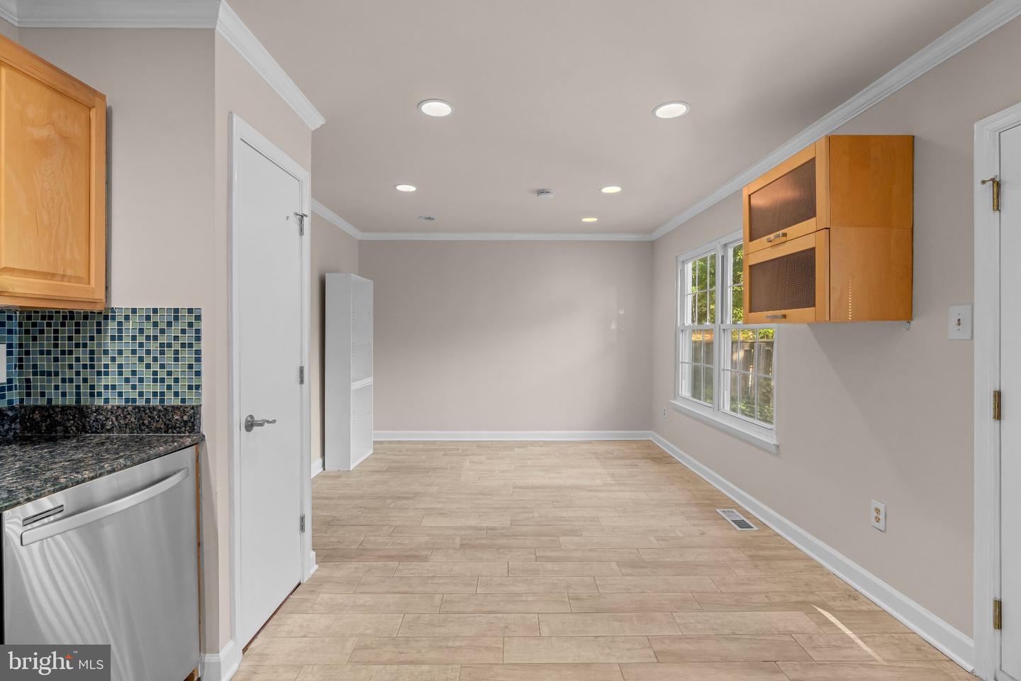 8107 Hallmark Pl E Property Photo 12