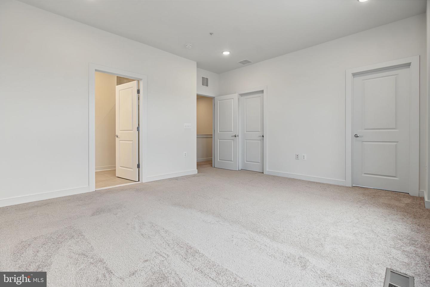 16122 Frederick Rd #34 Property Photo 46
