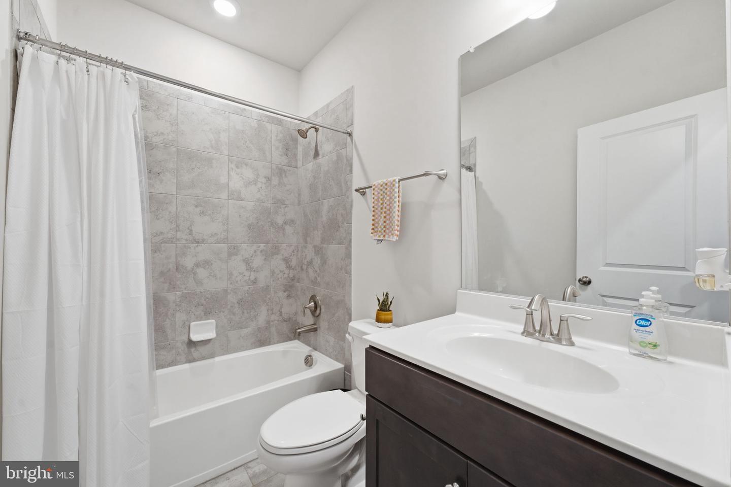 23 Armstrong Pl Property Photo 48