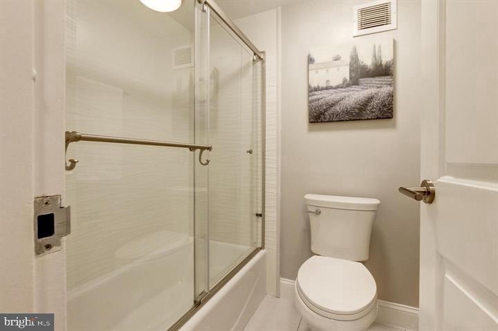 4515 Willard Ave #615s Property Photo 8
