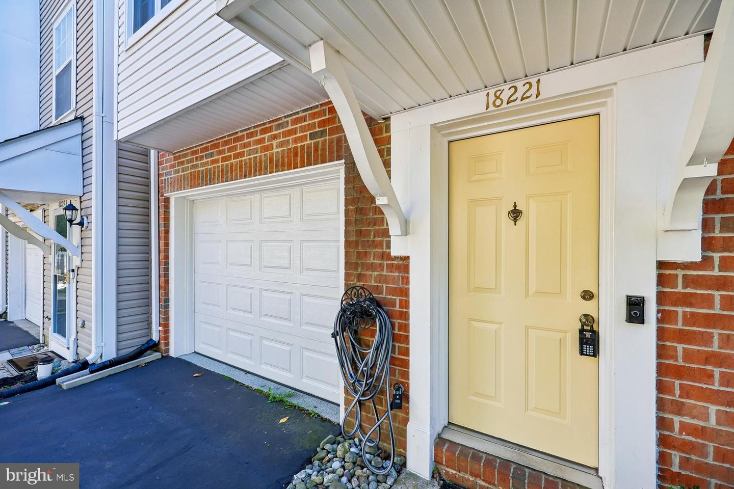 18221 Paladin Dr Property Photo 2