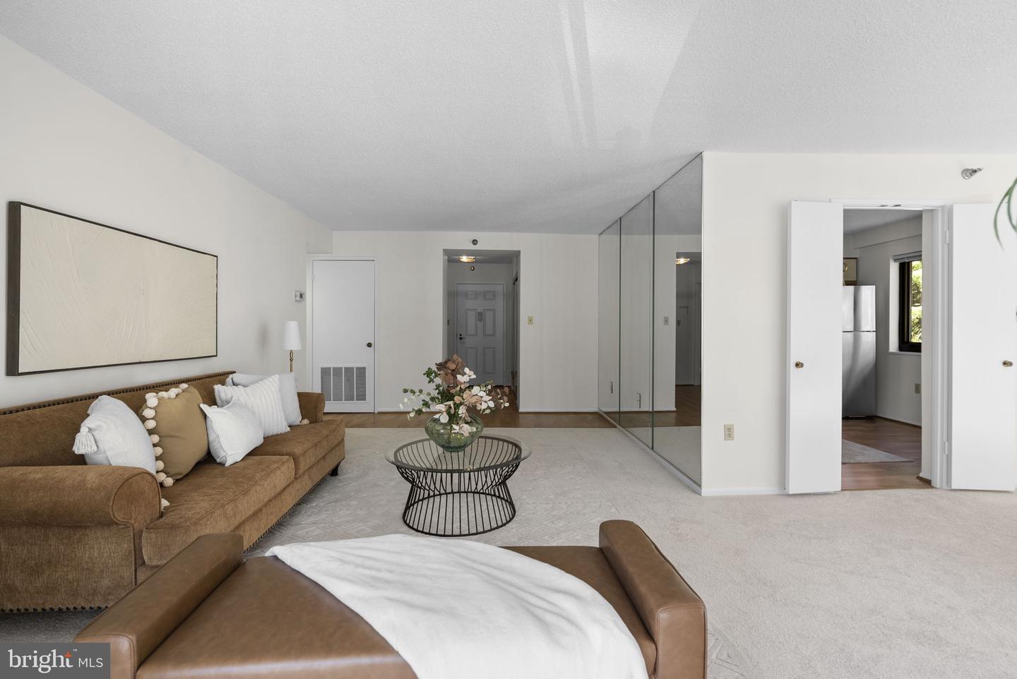15115 Interlachen Dr #3-225 Property Photo 8