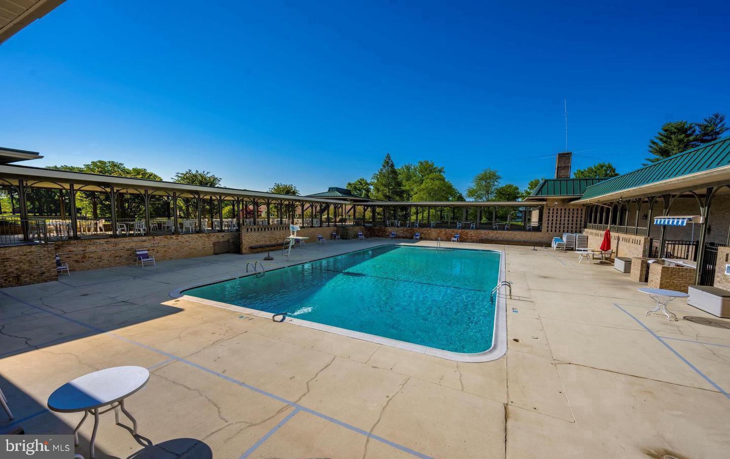 15115 Interlachen Dr #3-225 Property Photo 33