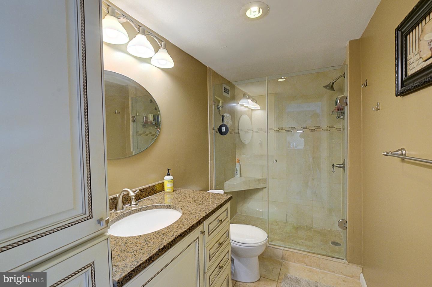 5225 Pooks Hill Rd #514n Property Photo 7