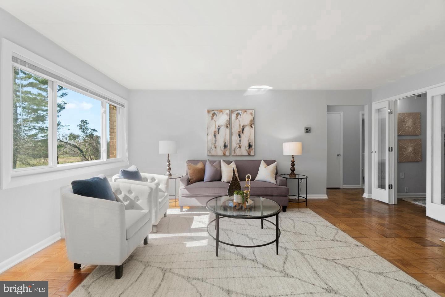 4800 Chevy Chase Dr #308 Property Photo 3