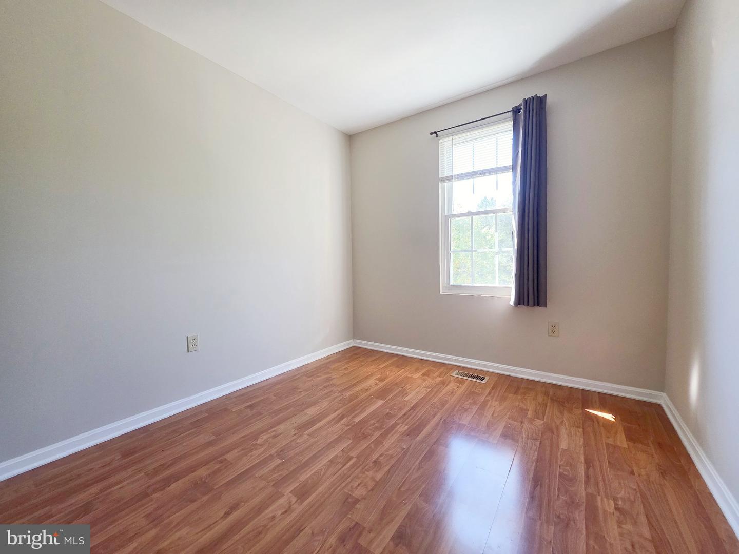 15441 Reprise Ter Property Photo 12