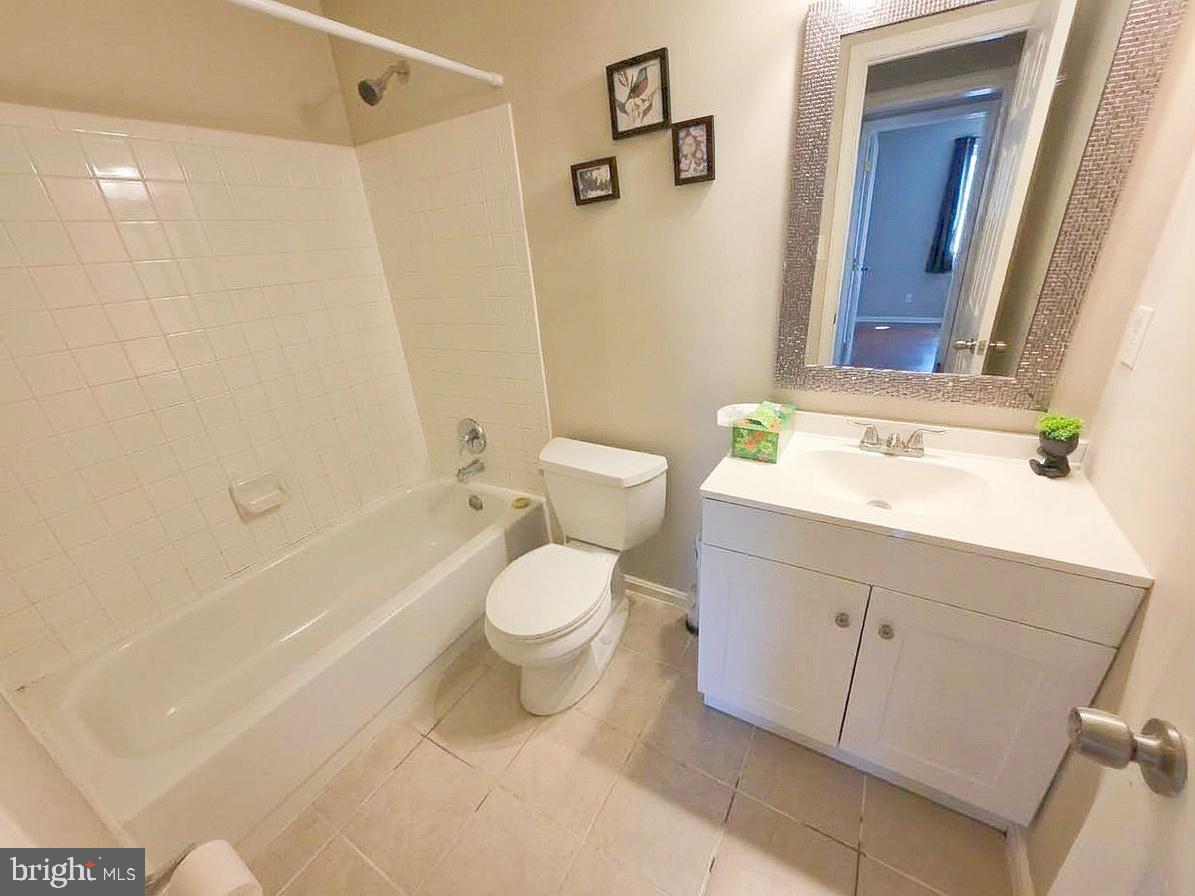 15441 Reprise Ter Property Photo 21