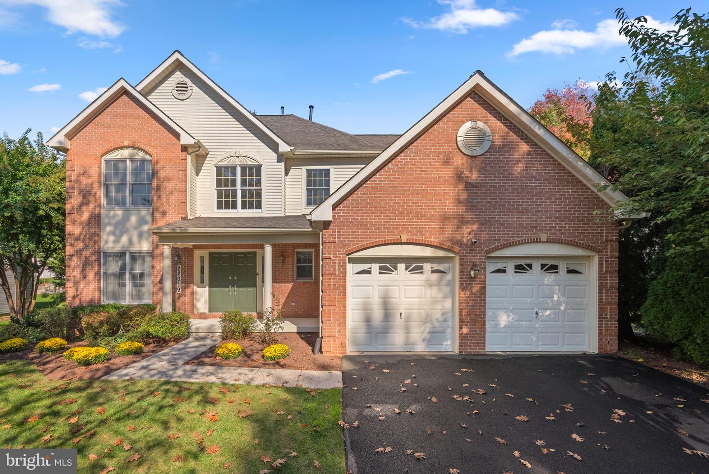 22019 IVY LEAF DR Property Photo 1
