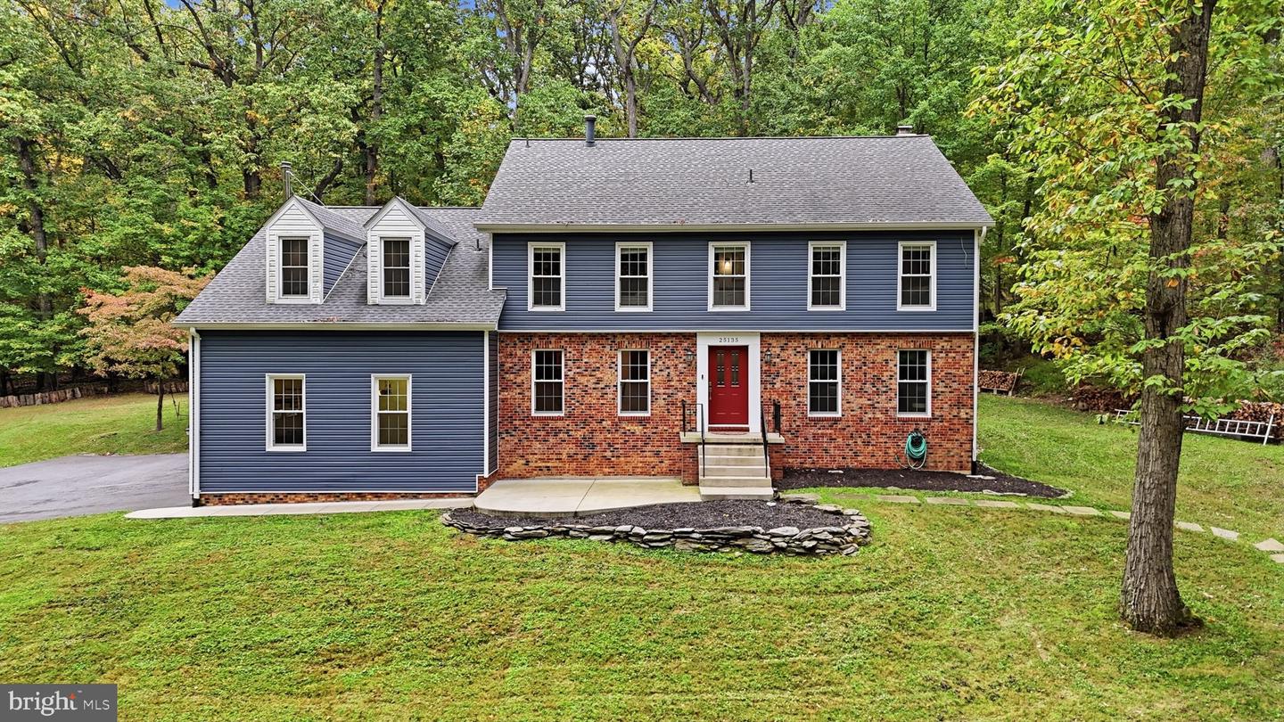 25135 Hickory Ridge Ln Property Photo 1