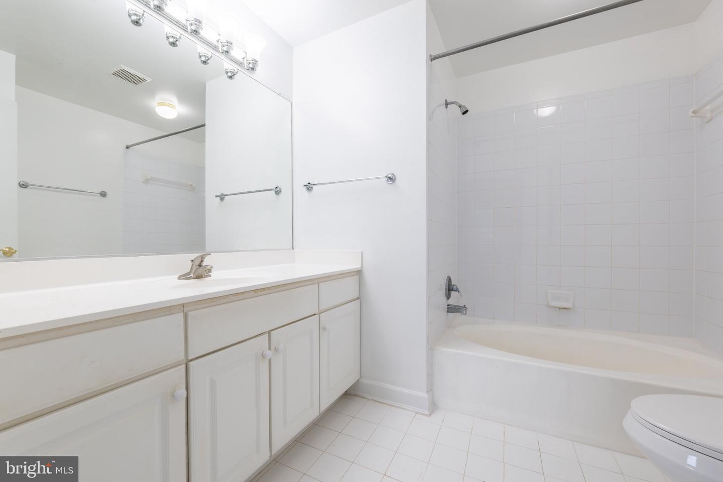 801 Pleasant Dr #80104 Or Unit 4 Property Photo 24