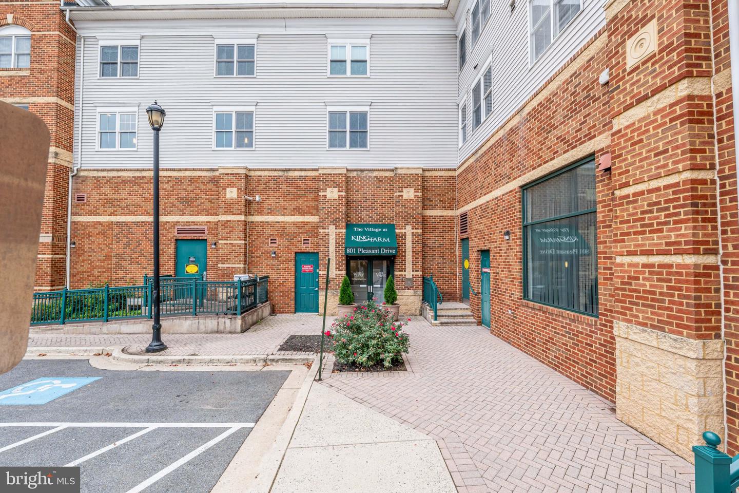 801 Pleasant Dr #80104 Or Unit 4 Property Photo 29