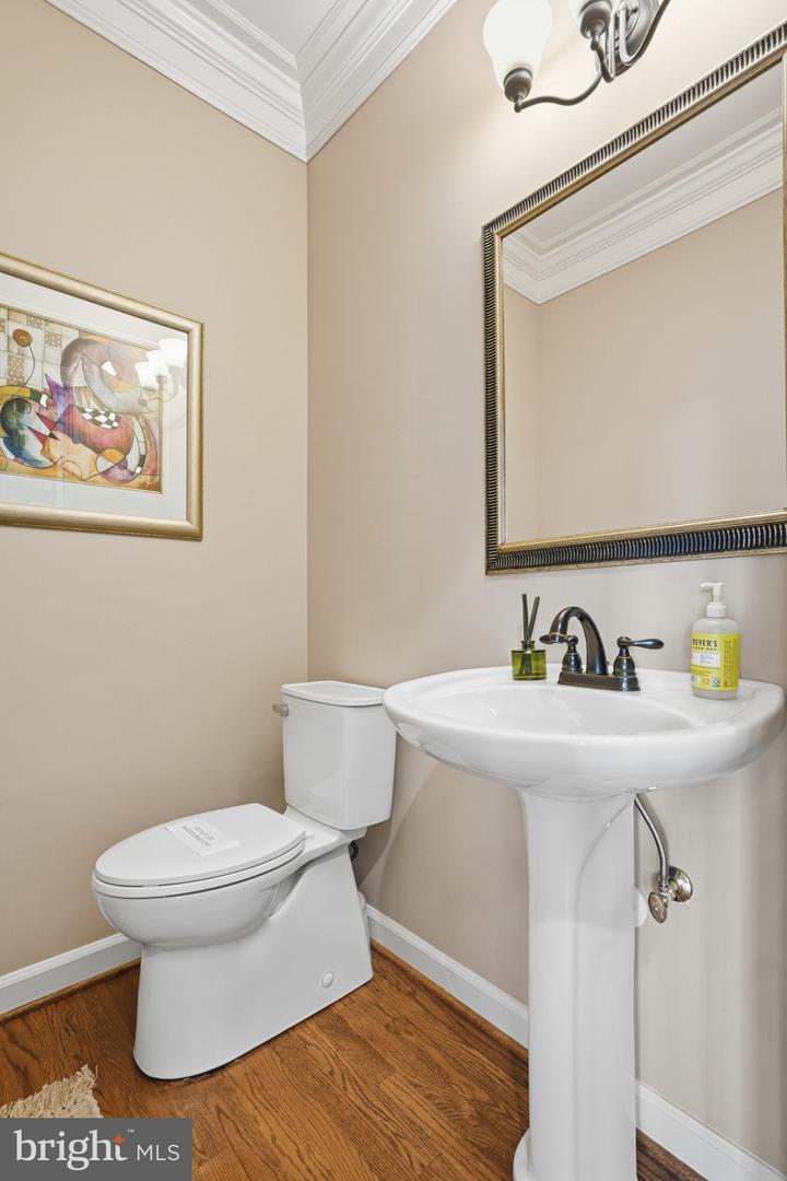 934 Rockborn St Property Photo 15