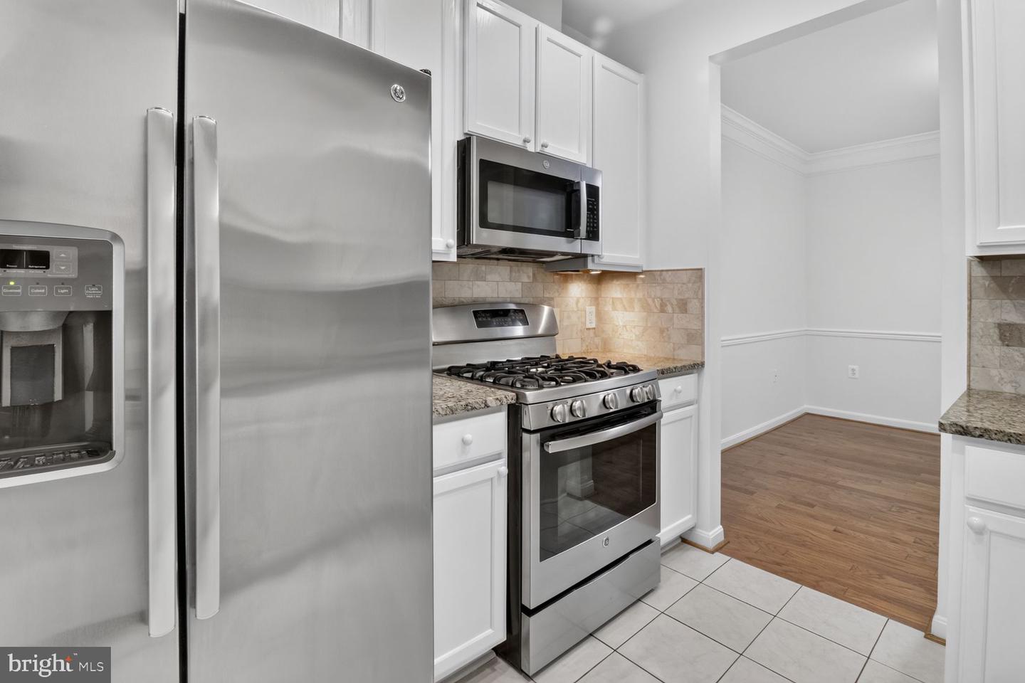110 Chevy Chase St #101 Property Photo 4