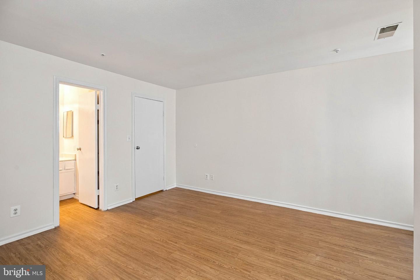 18512 Boysenberry Dr #198 Property Photo 13