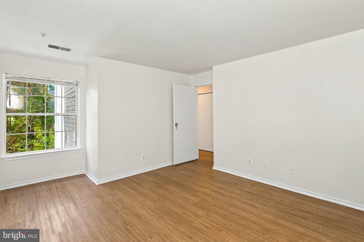 18512 Boysenberry Dr #198 Property Photo 15