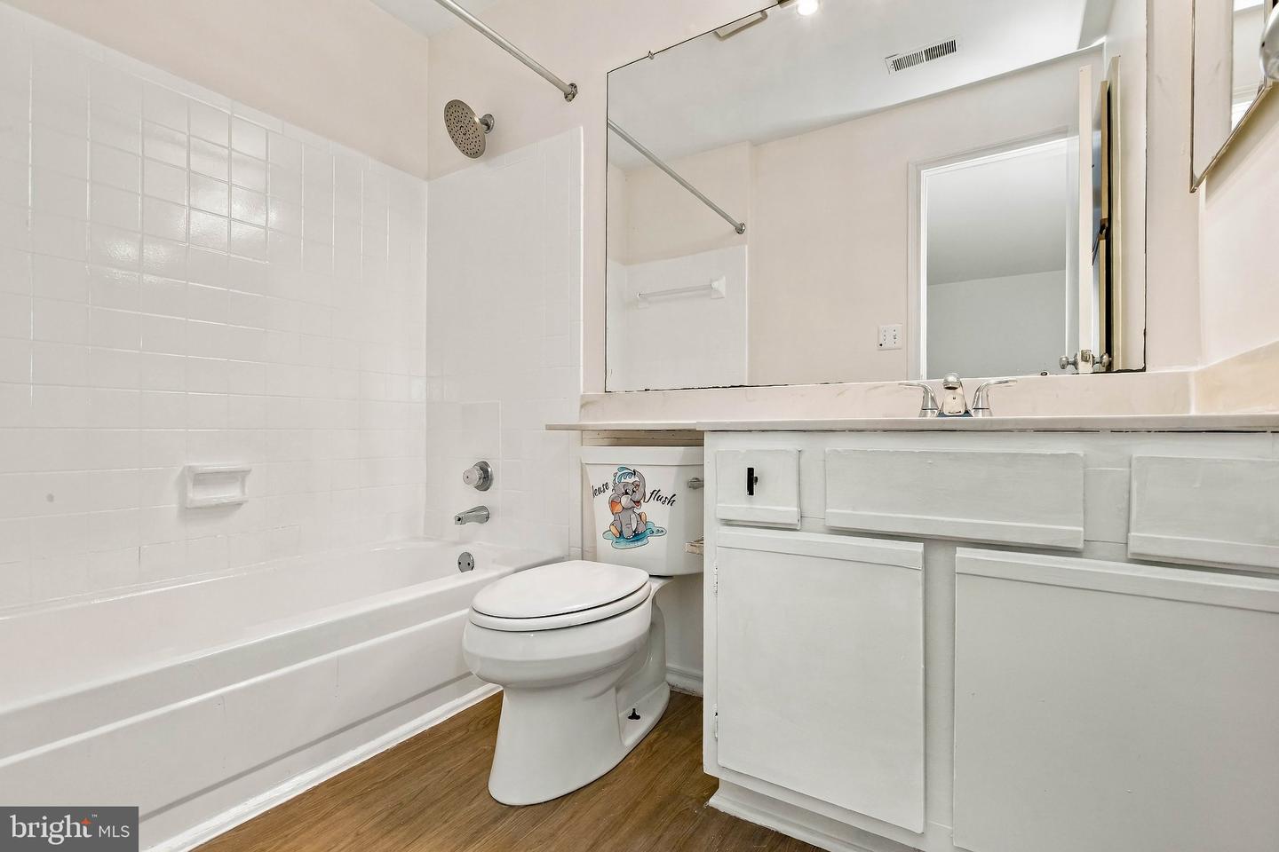 18512 Boysenberry Dr #198 Property Photo 17