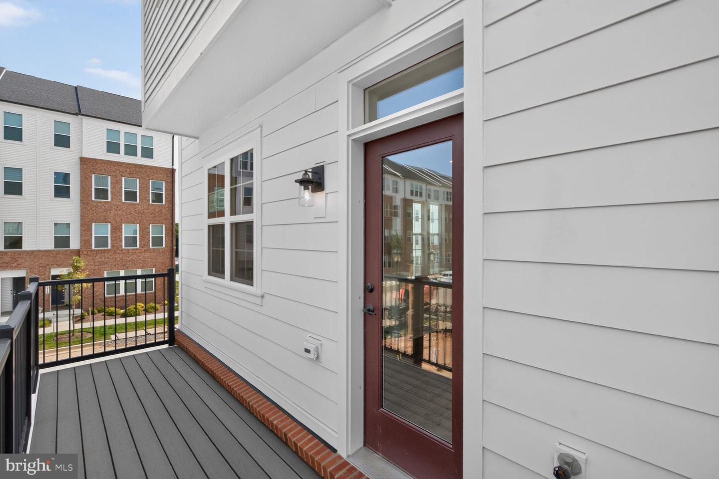 2521 Farmstead Dr #clarke 210 Property Photo 4