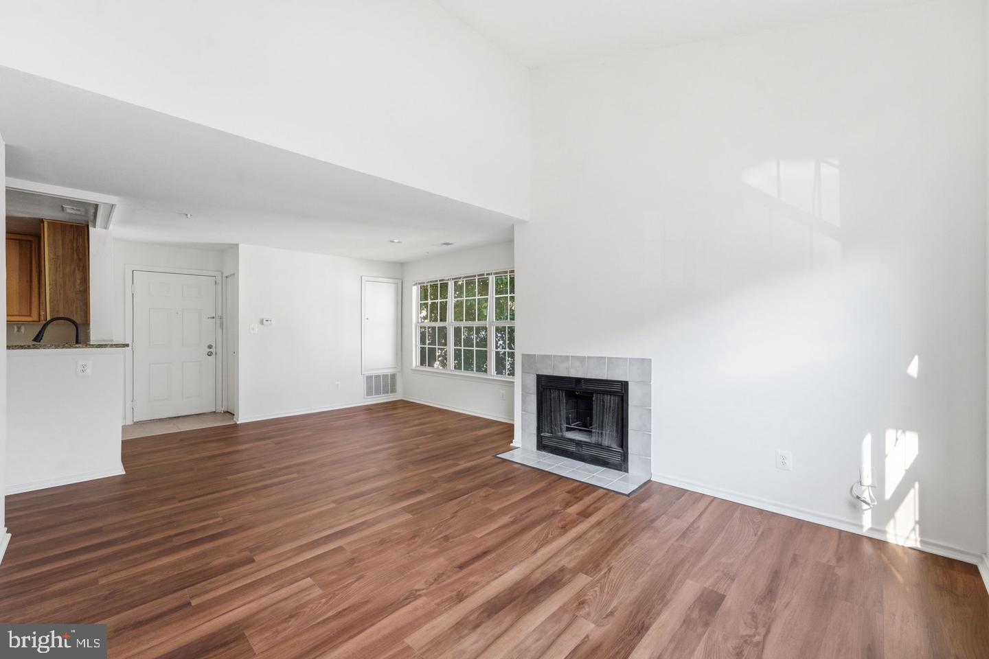 18529 Boysenberry #303 Property Photo 3