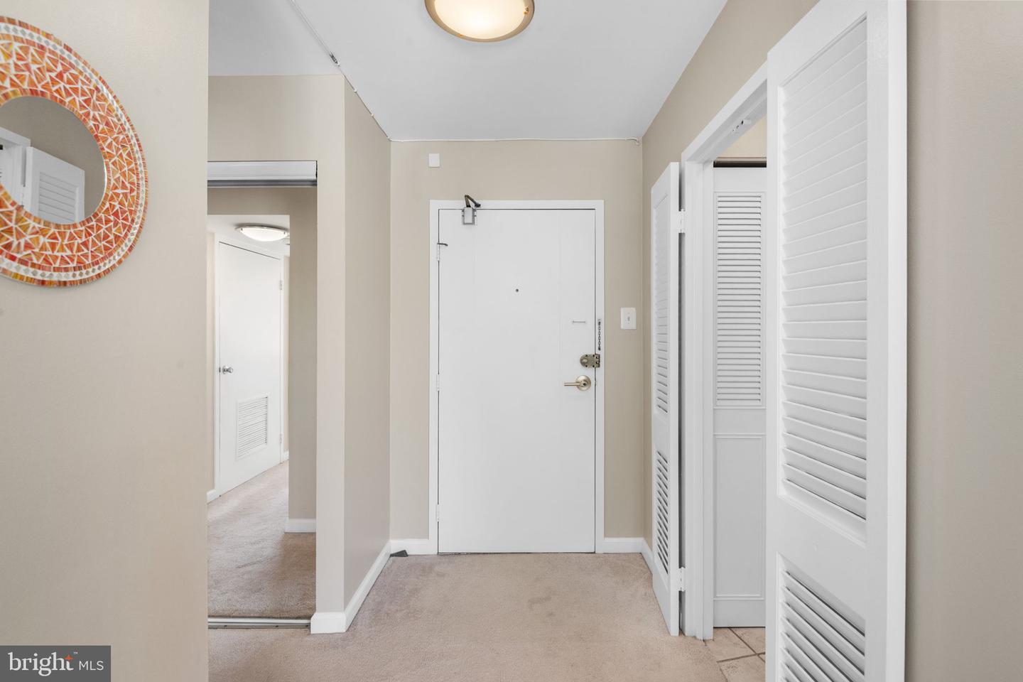 9039 Sligo Creek Pkwy #806 Property Photo 2