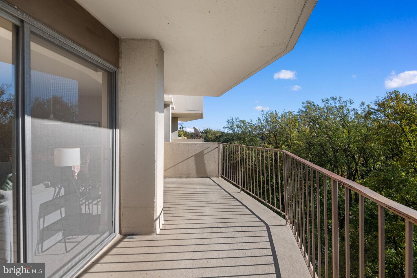 9039 Sligo Creek Pkwy #806 Property Photo 16