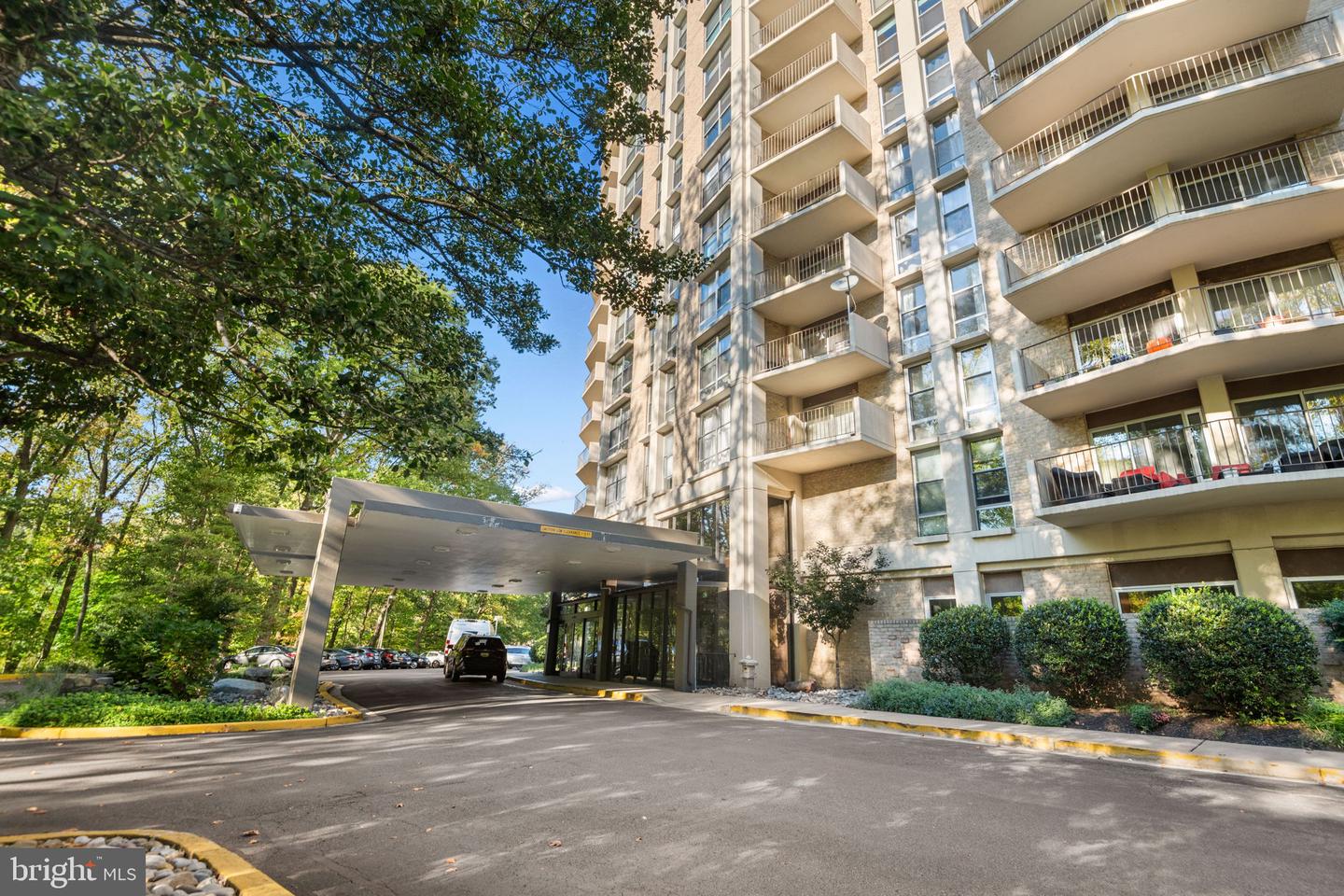 9039 Sligo Creek Pkwy #806 Property Photo 30