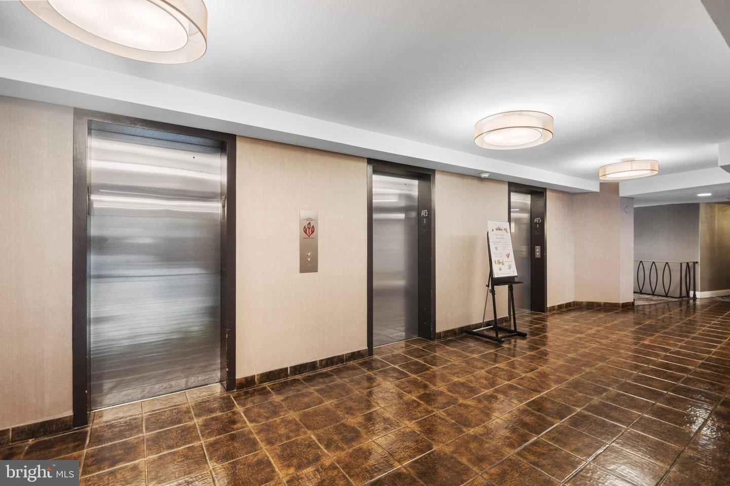 9039 Sligo Creek Pkwy #806 Property Photo 35