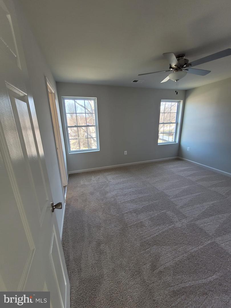 1507 Ballinger Ave Property Photo 54