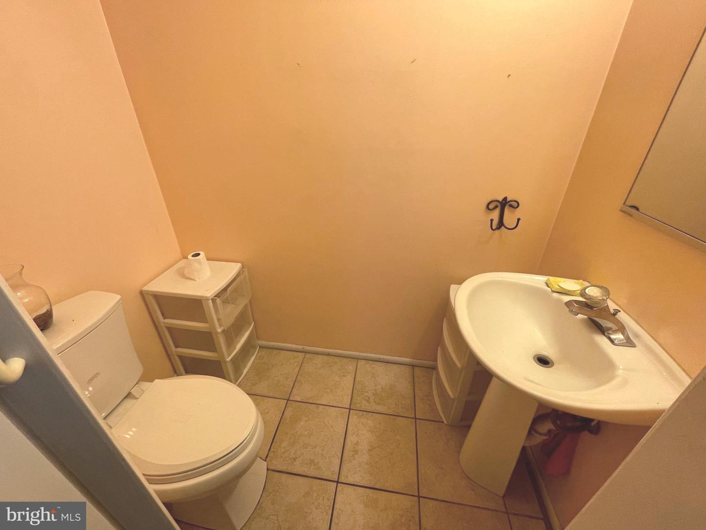 4668 Winterberry Ln Property Photo 13