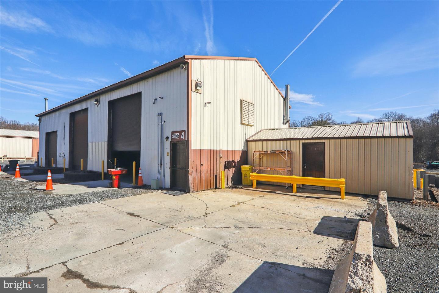 600 Robert Crain Hwy Property Photo 19