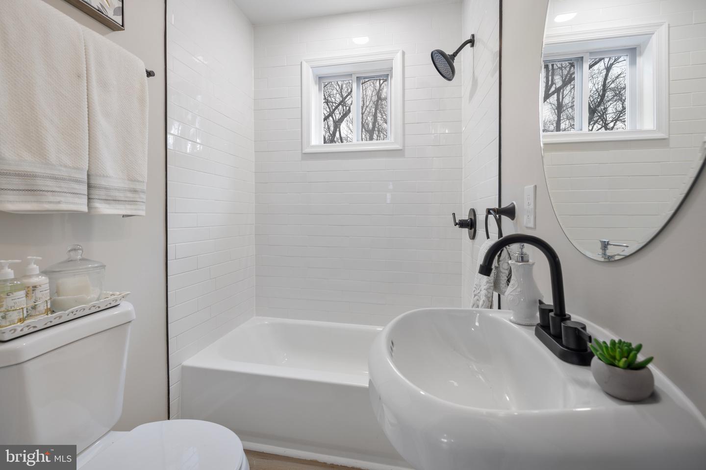 1126 Quo Ave Property Photo 23