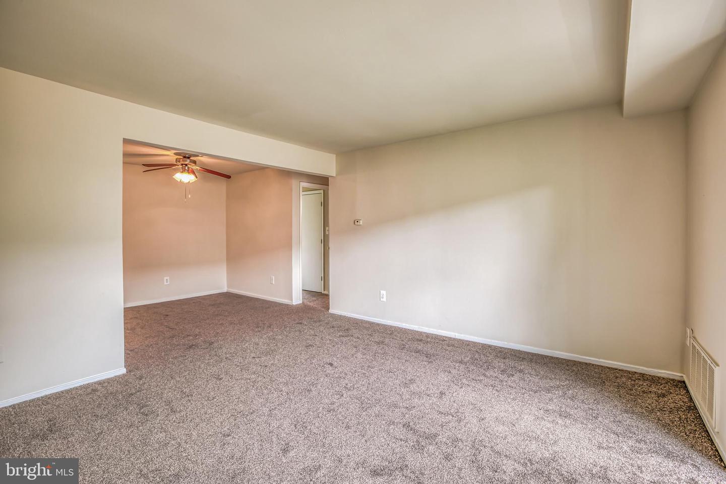5215 Morris Avenue #5 Property Photo 8